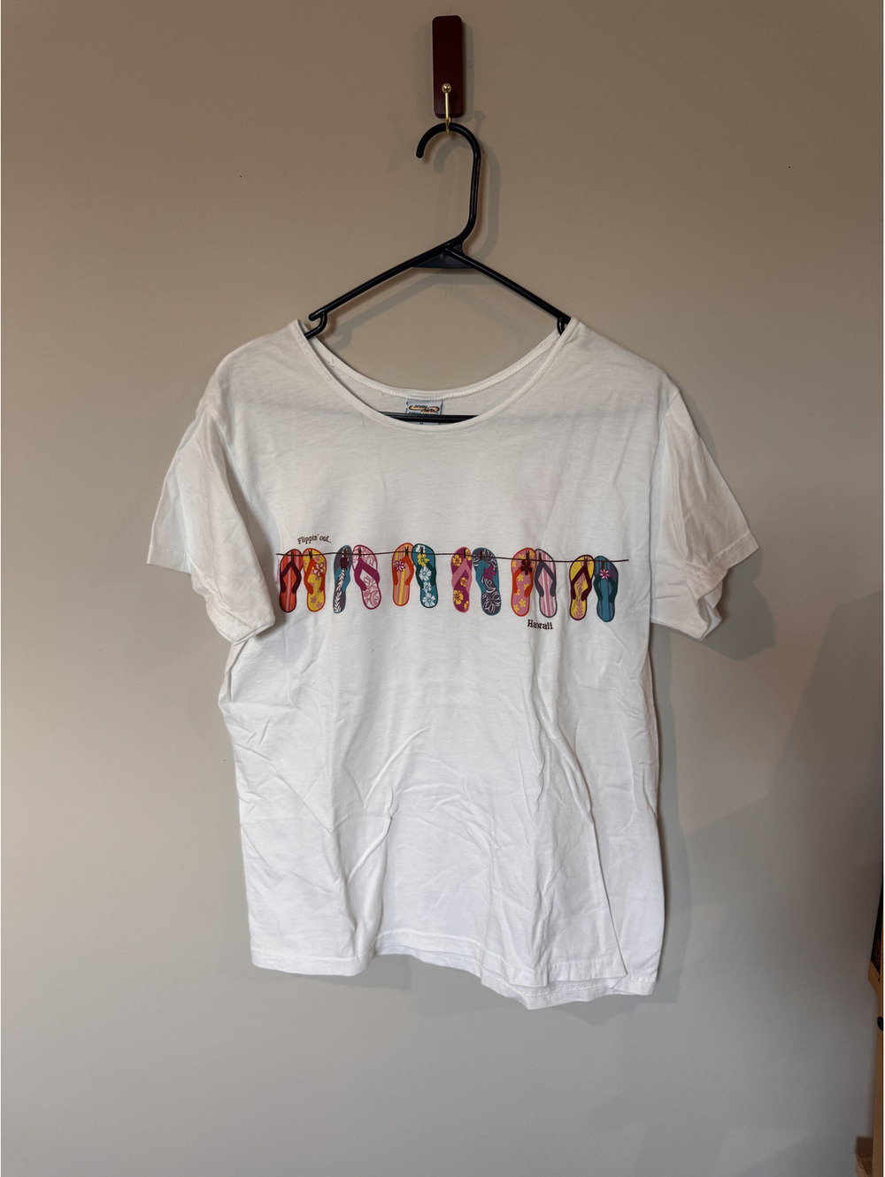 Y2K Crazy Shirts Hawaii Flip Flop Souvenir T-Shirt Size M